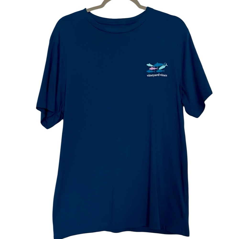 Vineyard Vines Men's Short-Sleeve Fish Swirl Whale Fill T-Shirt Size Medium